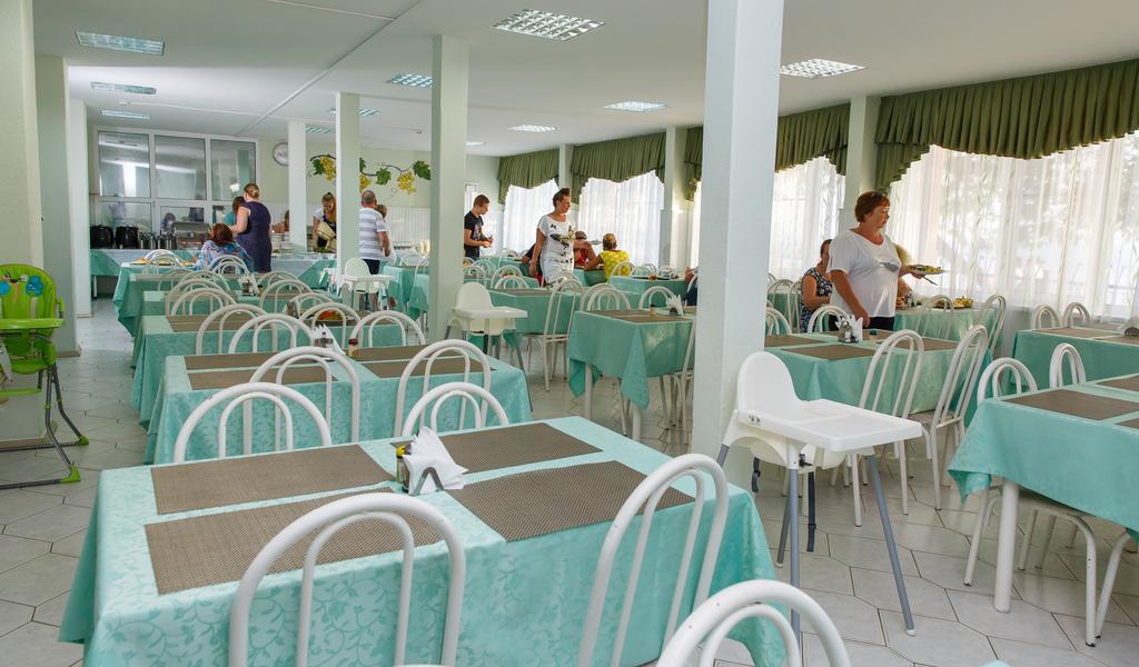 Bospor Hotel Anapa Kültér fotó